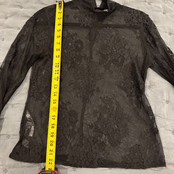 Mango Mesh Floral Mock-Neck Top - Picture 4 of 6